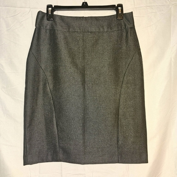 Banana Republic Charcoal Pencil Skirt SZ 6 - Picture 2 of 6